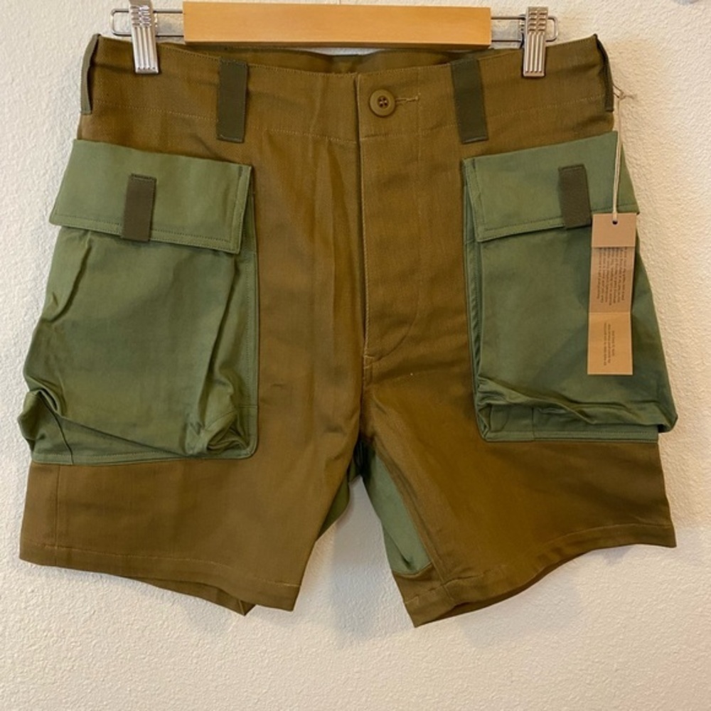 Wasted Collective Brown/Green Cargo Shorts Men’s Size S Organic Cotton